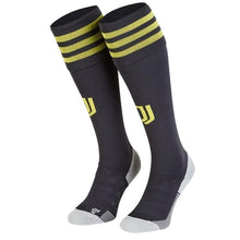 Load image into Gallery viewer, Juventus Third Football Kit 2018/19