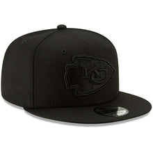 Load image into Gallery viewer, New Era Kansas City Chiefs Black Black On Black 9FIFTY Adjustable Hat