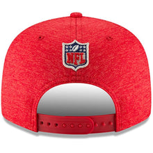 Load image into Gallery viewer, New Era Kansas City Chiefs Red/Heather Gray 2018 NFL Sideline Road Official 9FIFTY Snapback Adjustable Hat