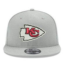 Load image into Gallery viewer, New Era Kansas City Chiefs Gray Crafted in the USA 9FIFTY Adjustable Hat